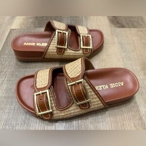 Women’s Anne Klein Harmony Brown Slide Sandals size 8.5